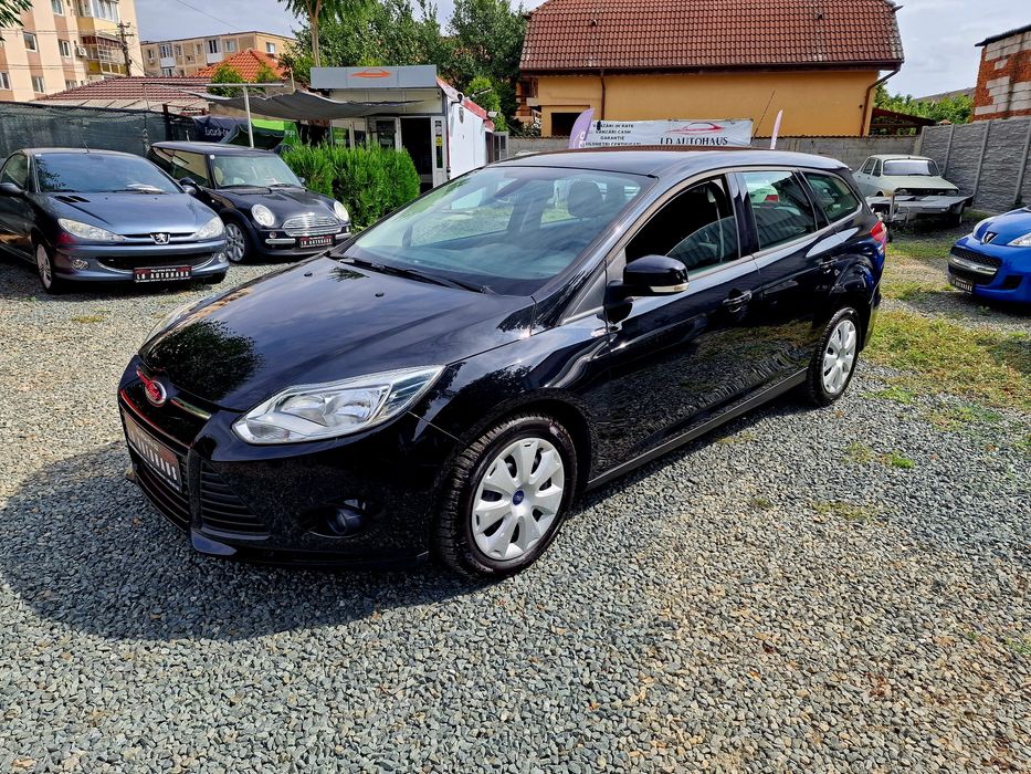 Ford Focus Euro 5 Parc Auto Rate sau Cash