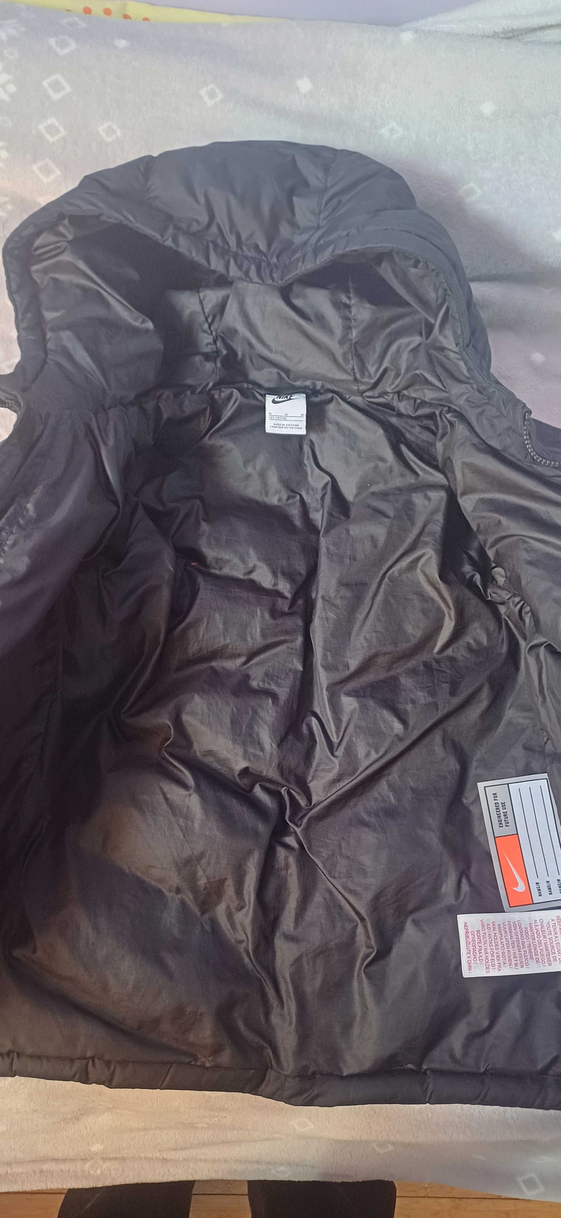 Яке Nike 10-12г."M" размер