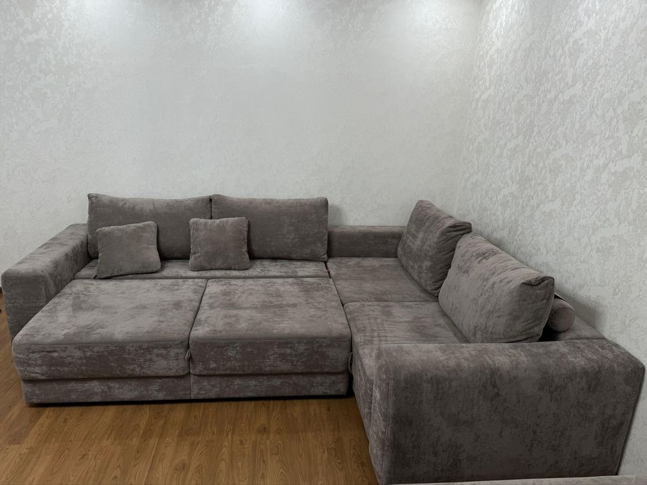 Продается диван в шикарном состоянии