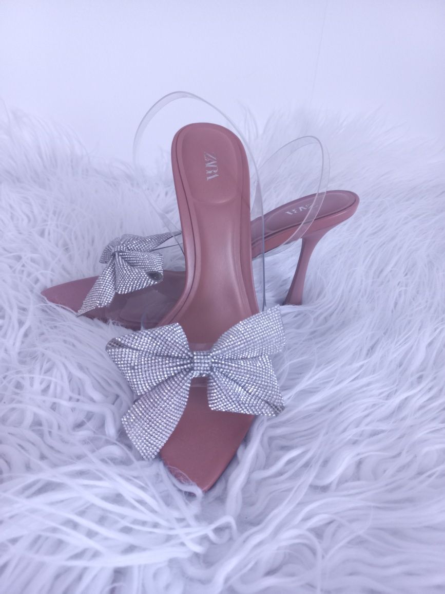 Pantofi Zara  35  merge și la 36