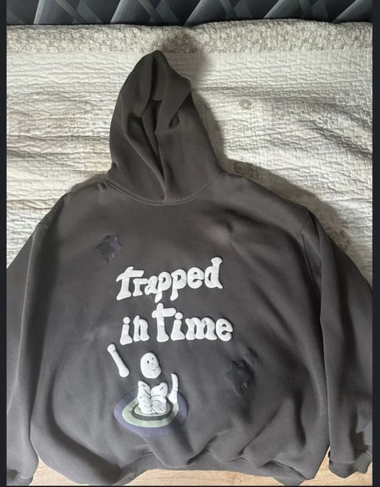 Худи Trapped in the time