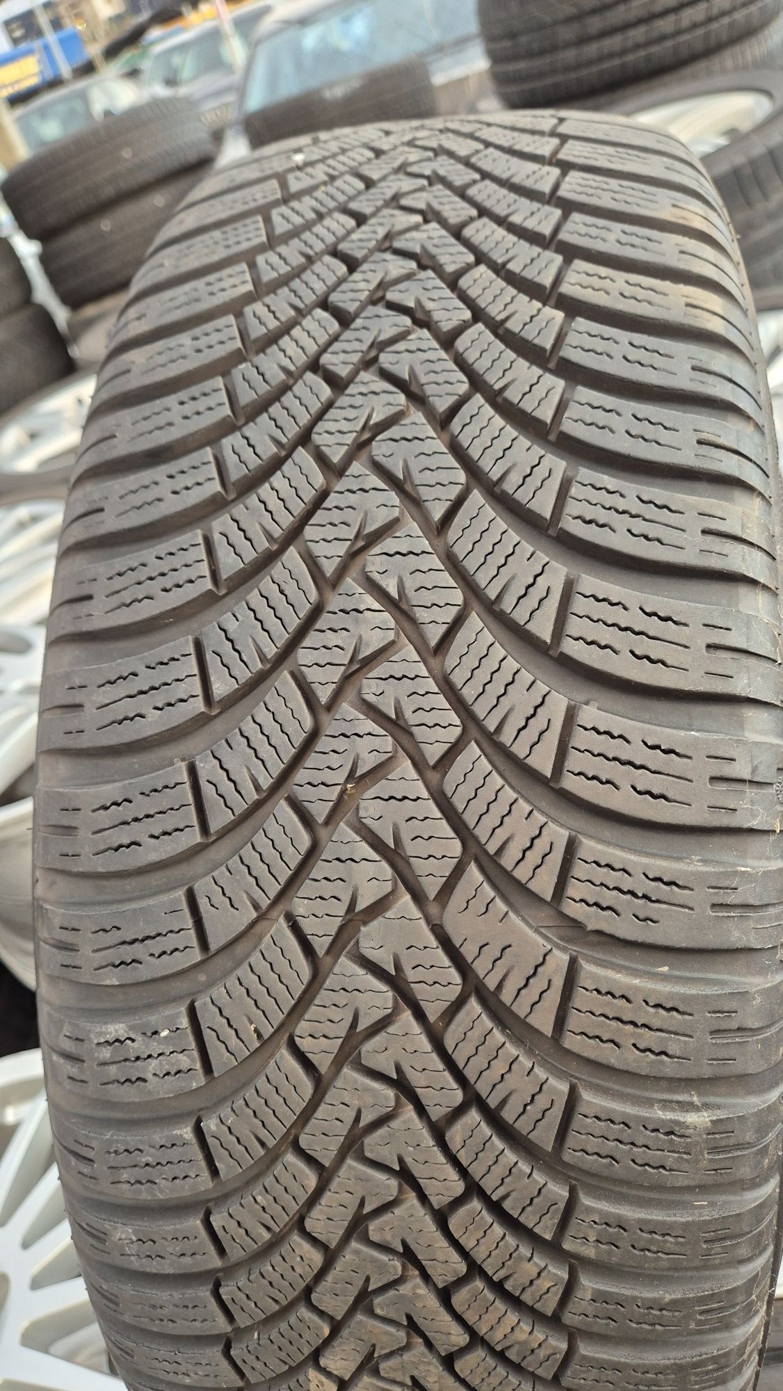 4 бр. FALKEN 235/50/19