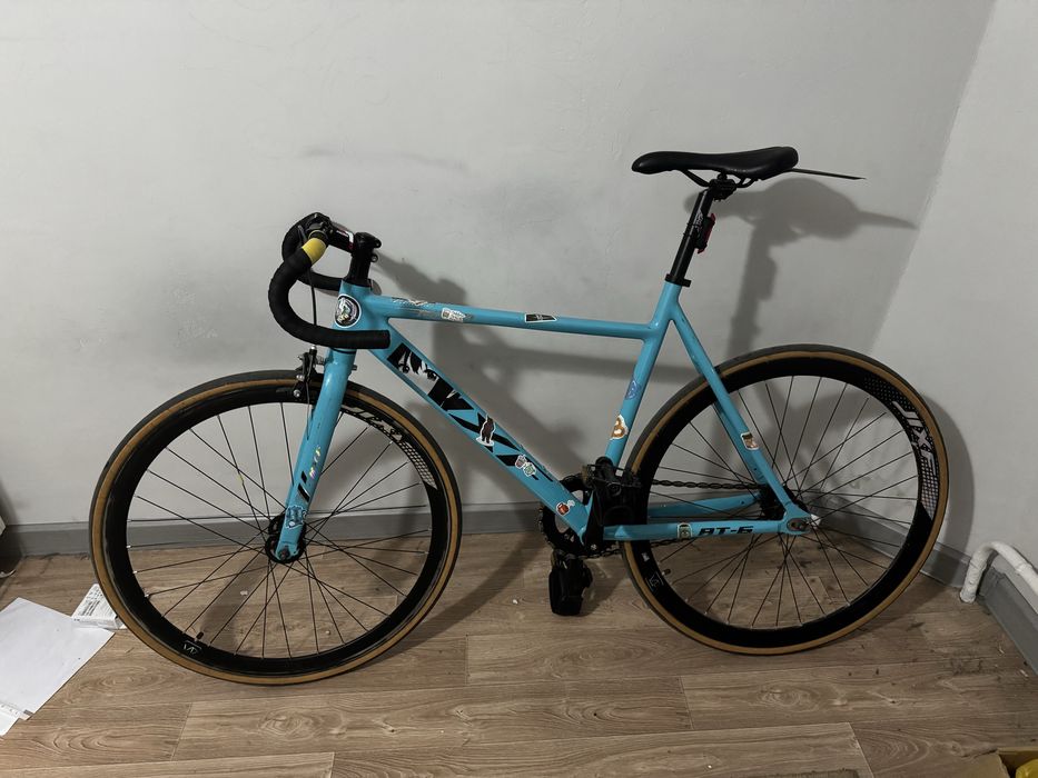 Фикс , fixed gear JIXF at-6 , есть обмен на раму tsunami L размера