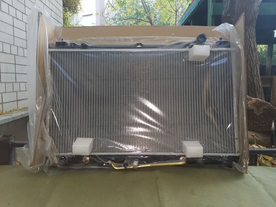 Радиатор основной Toyota, Lexus