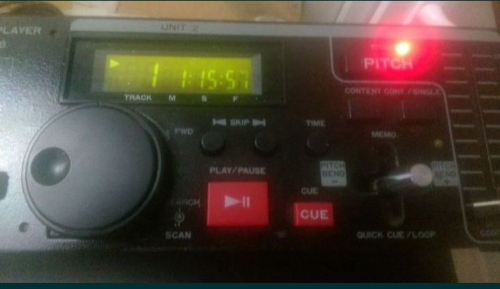 Acoustic Control Dual CD Player CDJ-26 cu Rack , are toate cablurile