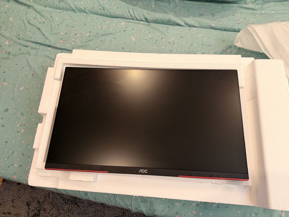 Monitor Gaming 240hz full hd 0,5 ms