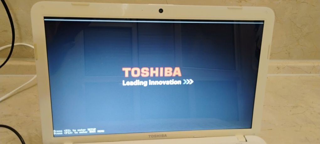 Лаптоп Тоshiba C855-1TU за ремонт/части