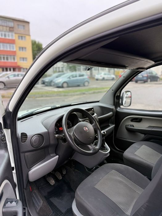 Vând fiat doblo Maxi 2008