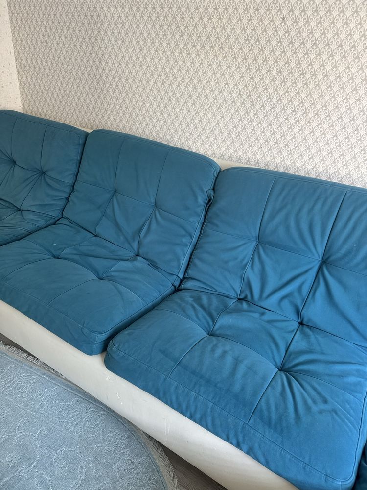 Продам диван срочно