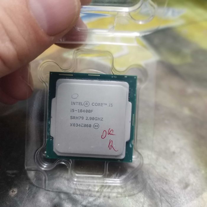 Procesor I5 10400F SRH79 socket 1200