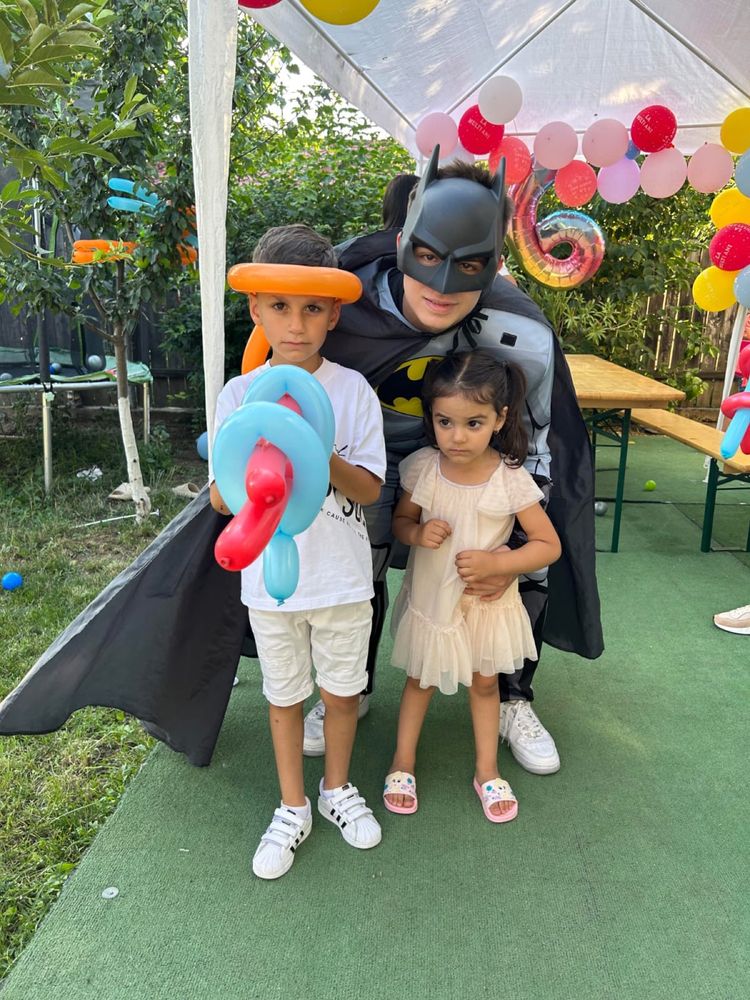 Animatori copii petreceri ,Batman, Spiderman, Elsa, Mininie