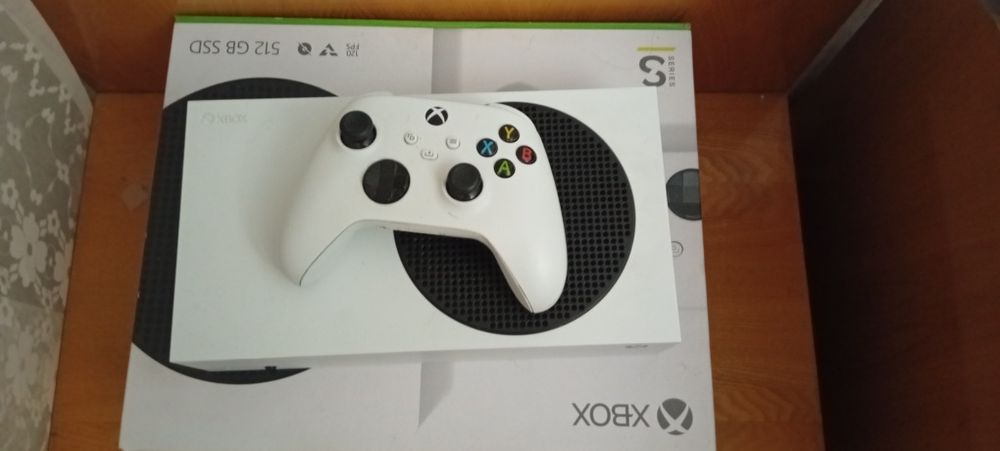 Продам Xbox series S