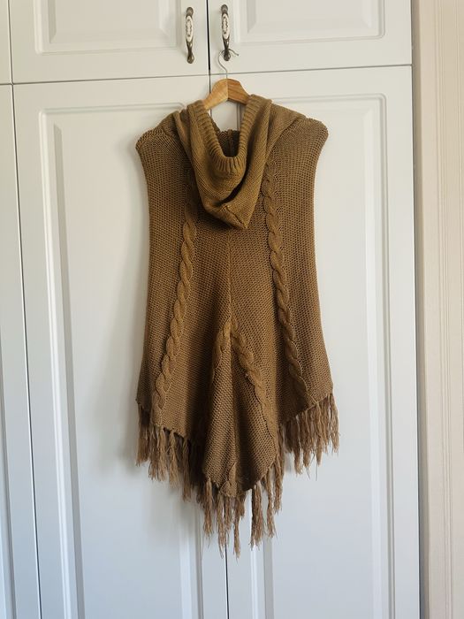 Capa / bolero / pancho / pulover , maro , masura S / M