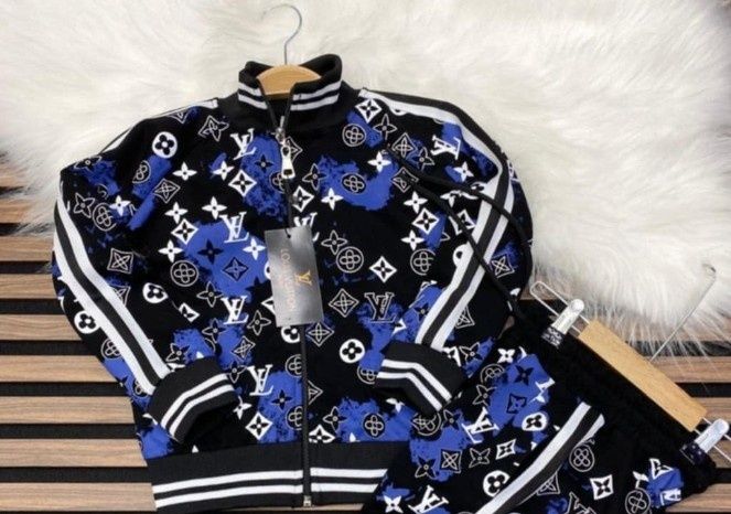 Treninguri copii/bumbac Louis Vuitton,model unisex,(varsta 3-16 ani)