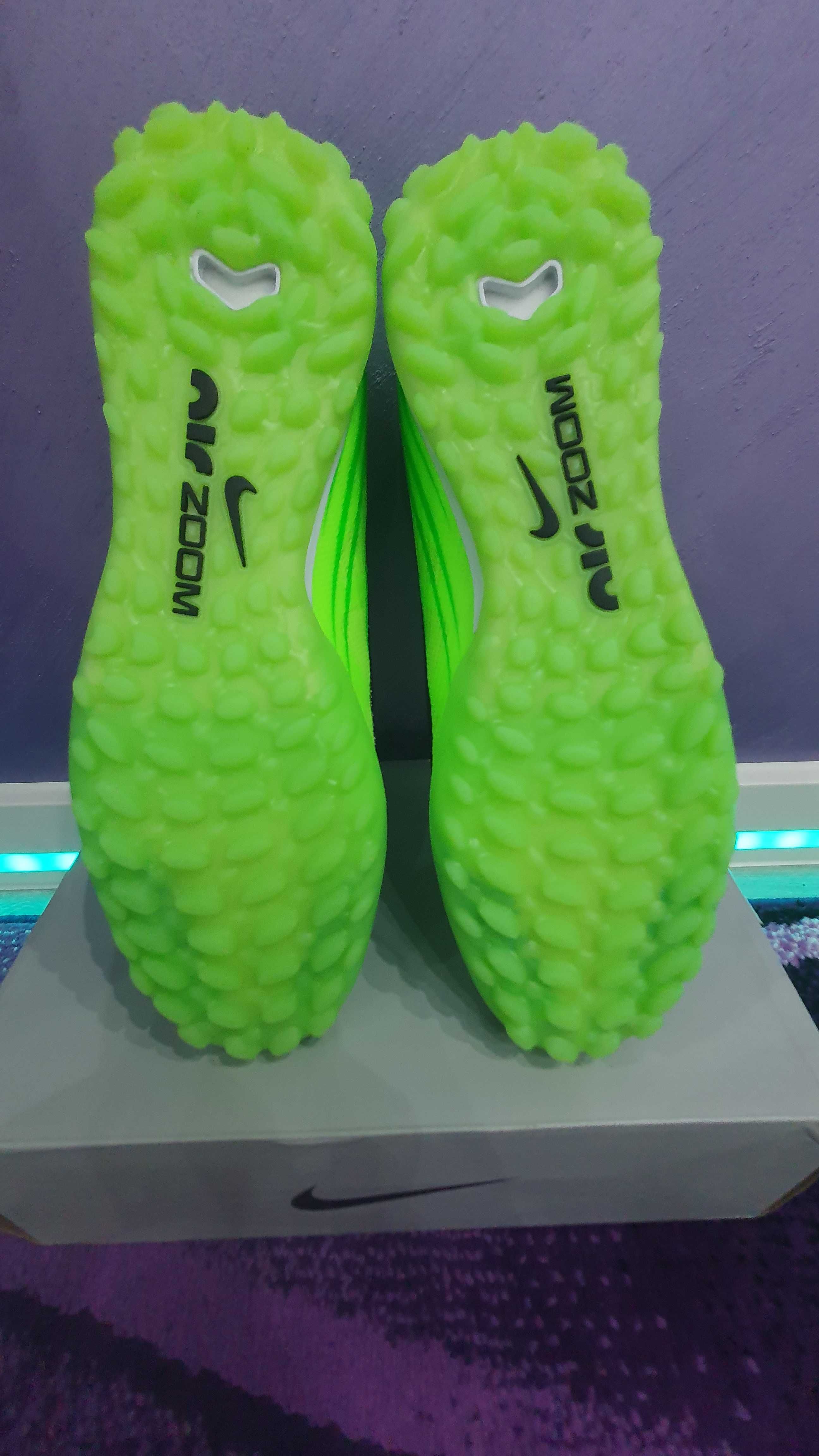 Професионални Футболни Стоножки Nike Air Zoom Mercurial Vapor XV Elite