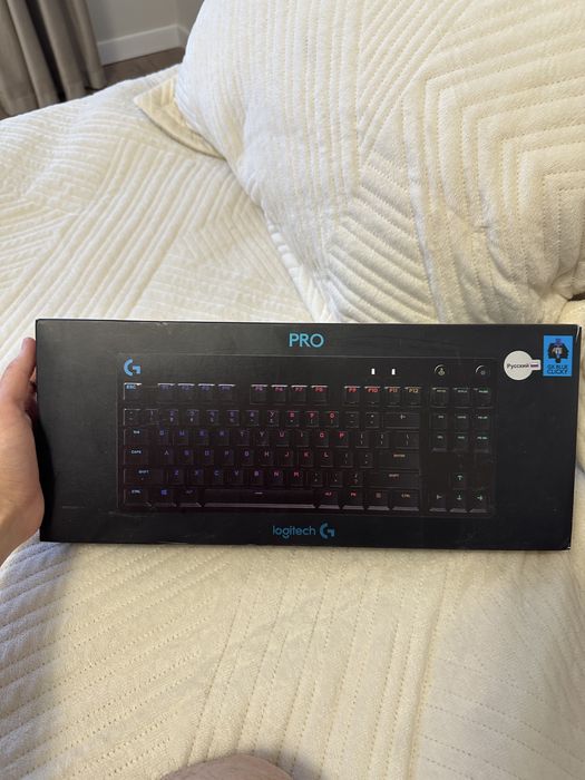 Клавиатура Logitech G Pro