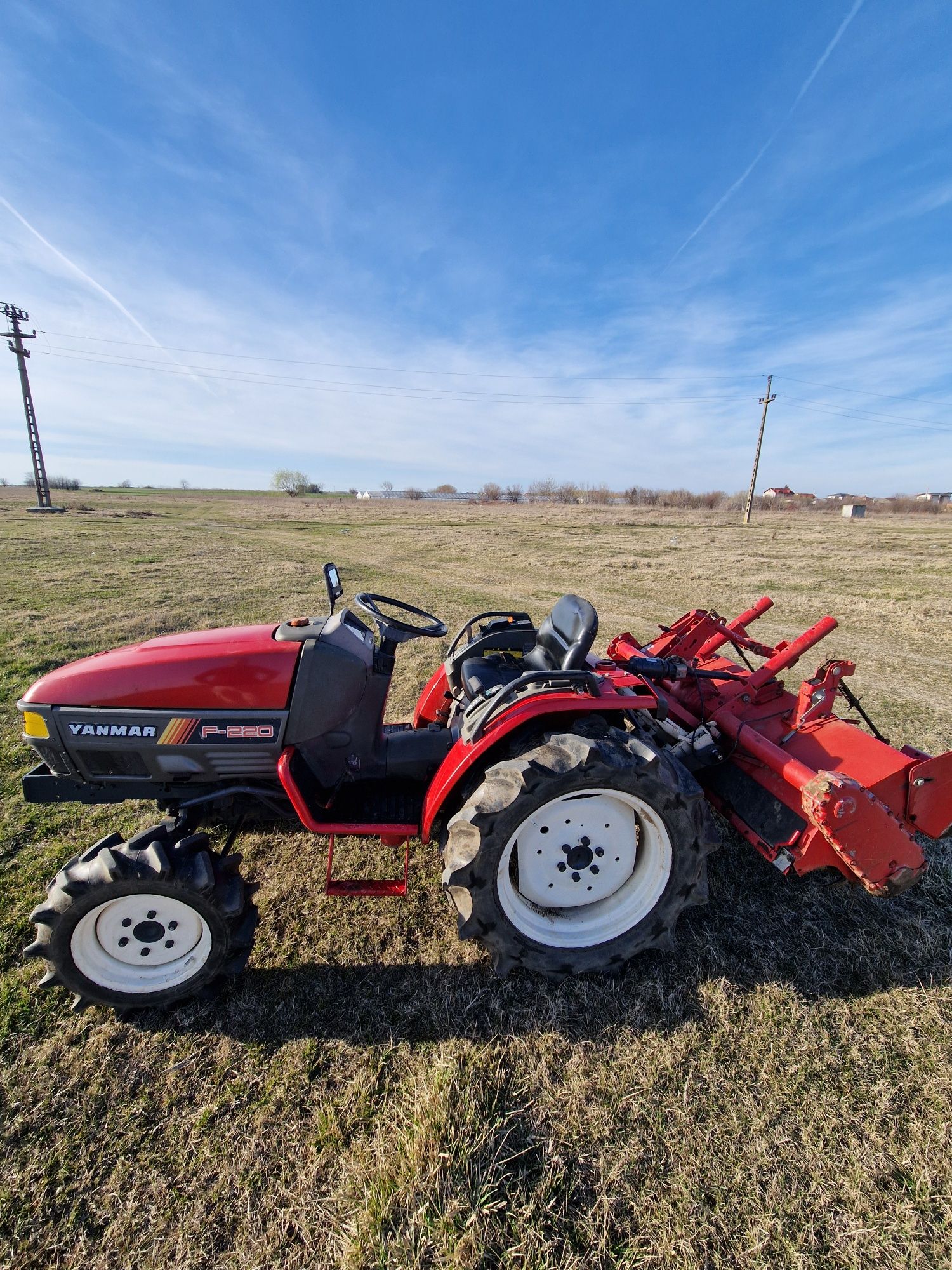 Tractor Yanmar f22