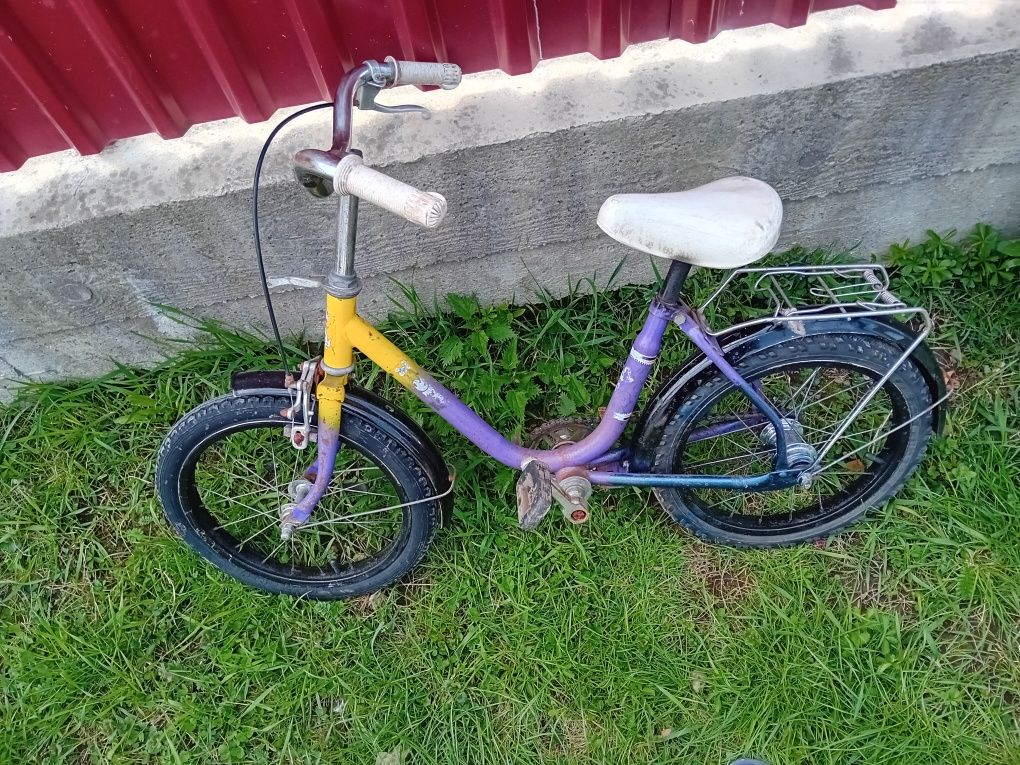 Vând bicicleta roti pe 16 inch