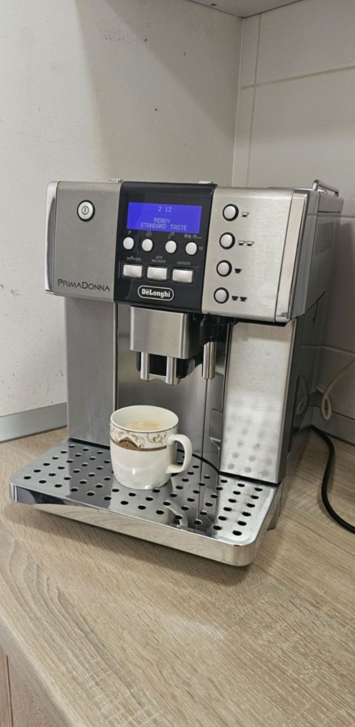 Expresor Cafea Delonghi  (Prima Dona)