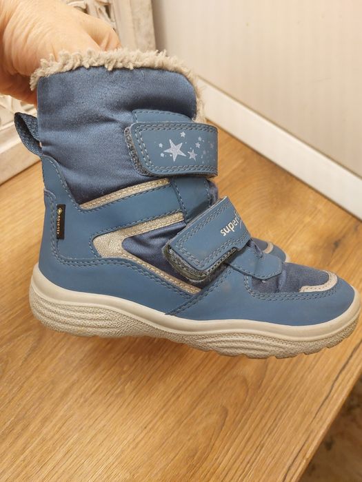 Cizme Superfit impermeabile mărime 28.