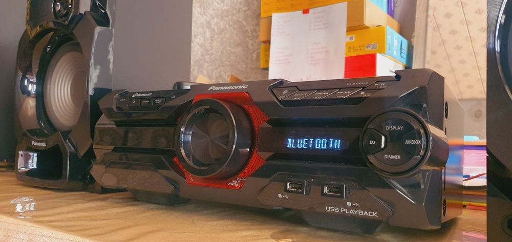 Muzikalni sentr Panasonic