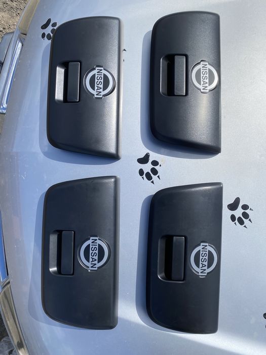 Maner usa clanta oblon nissan navara d22