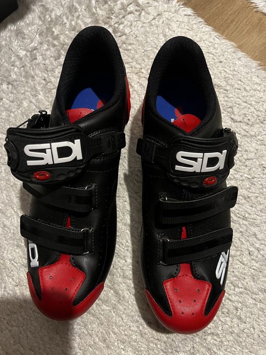 Pantofi ciclism sidi mtb noi