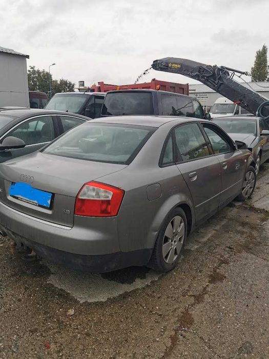 Audi a4 b6 2003 - defect