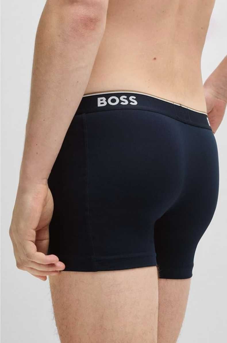 6 БР Мъжки боксерки BOSS оригинални 2 х 3 бр. ЧИСТО НОВИ – размер L
