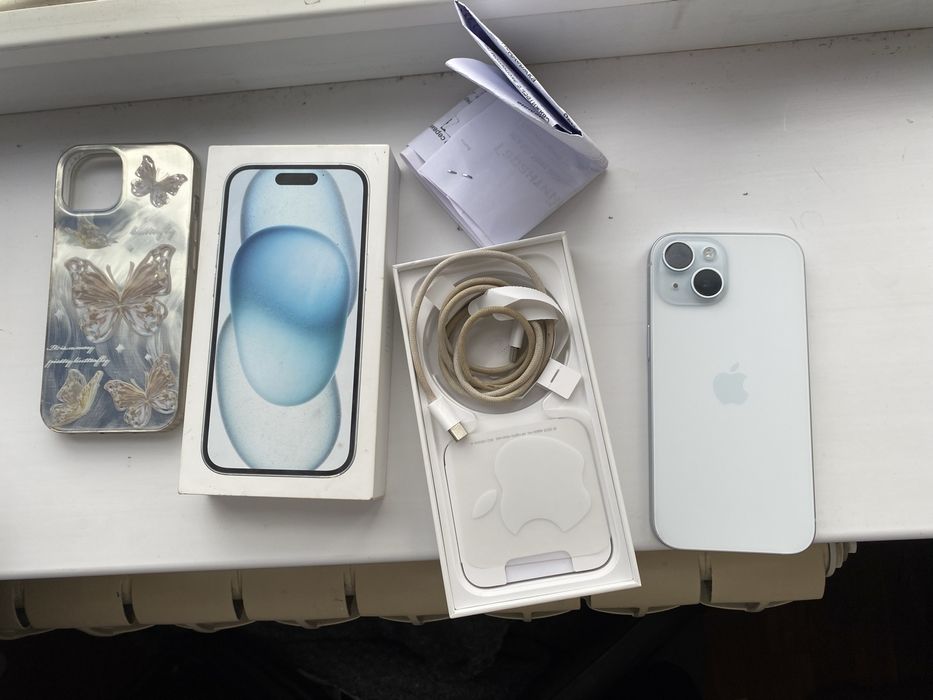 продается iphone 15