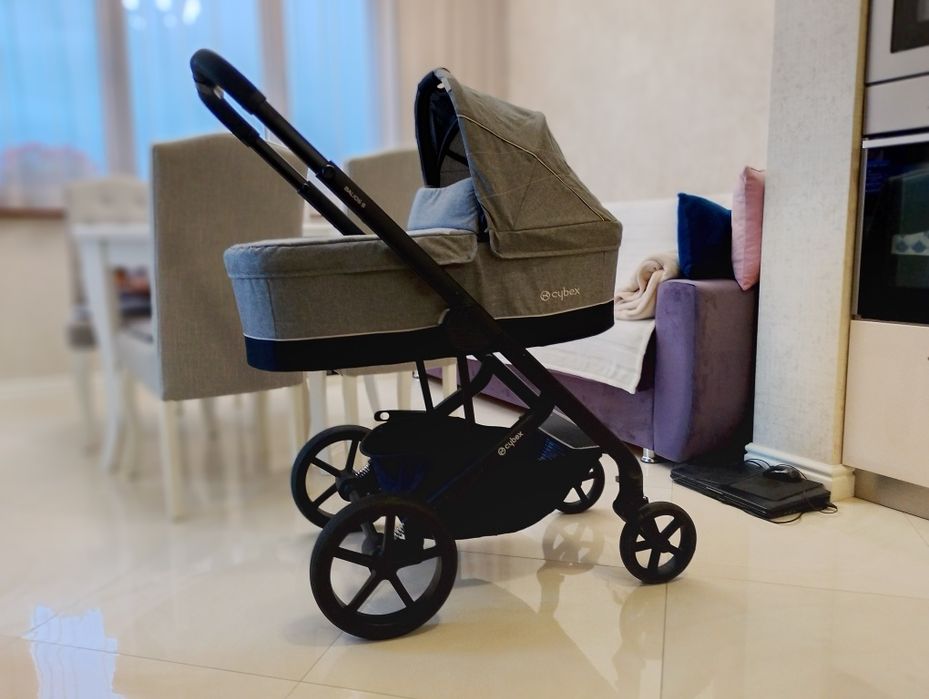 Cybex Gold Balios S пълна оригинална окомплектовка+ подаръци