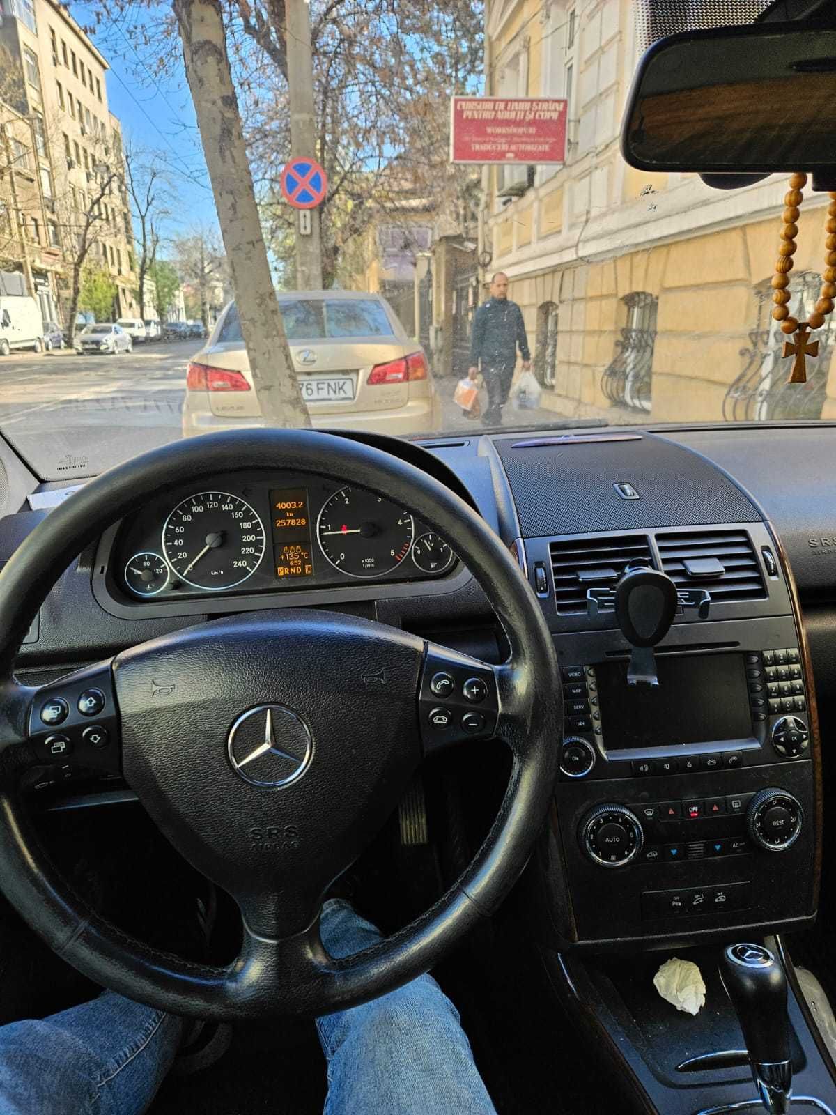 De vanzare Mercedes-Benz A200