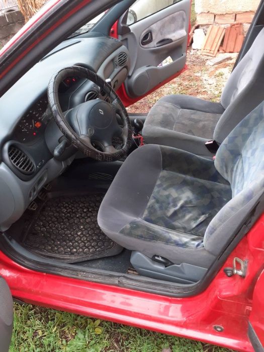 Продавам Renault Megane
