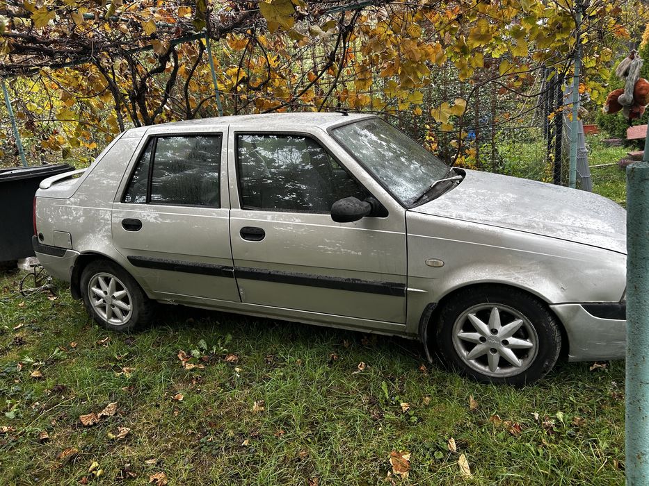 Dacia solenza 2004