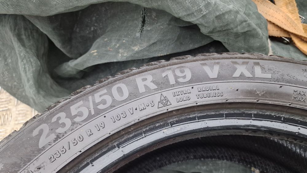 235 50 19 Semperit 2022 2 anvelope iarna