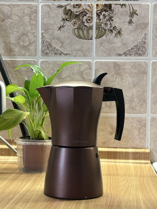 Гейзерная кофеварка