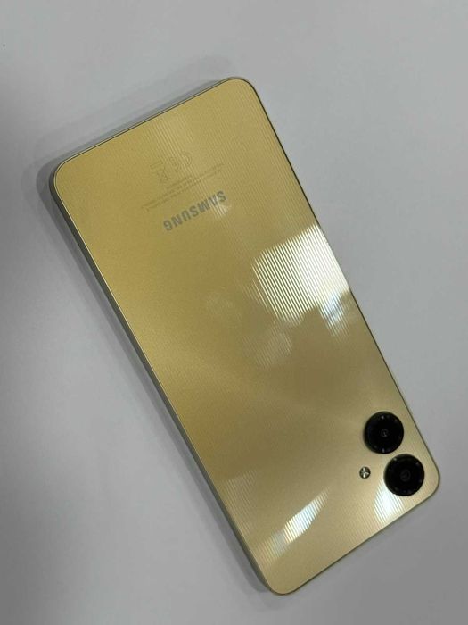Samsung Galaxy A06 – 128GB / 6GB RAM – Gold