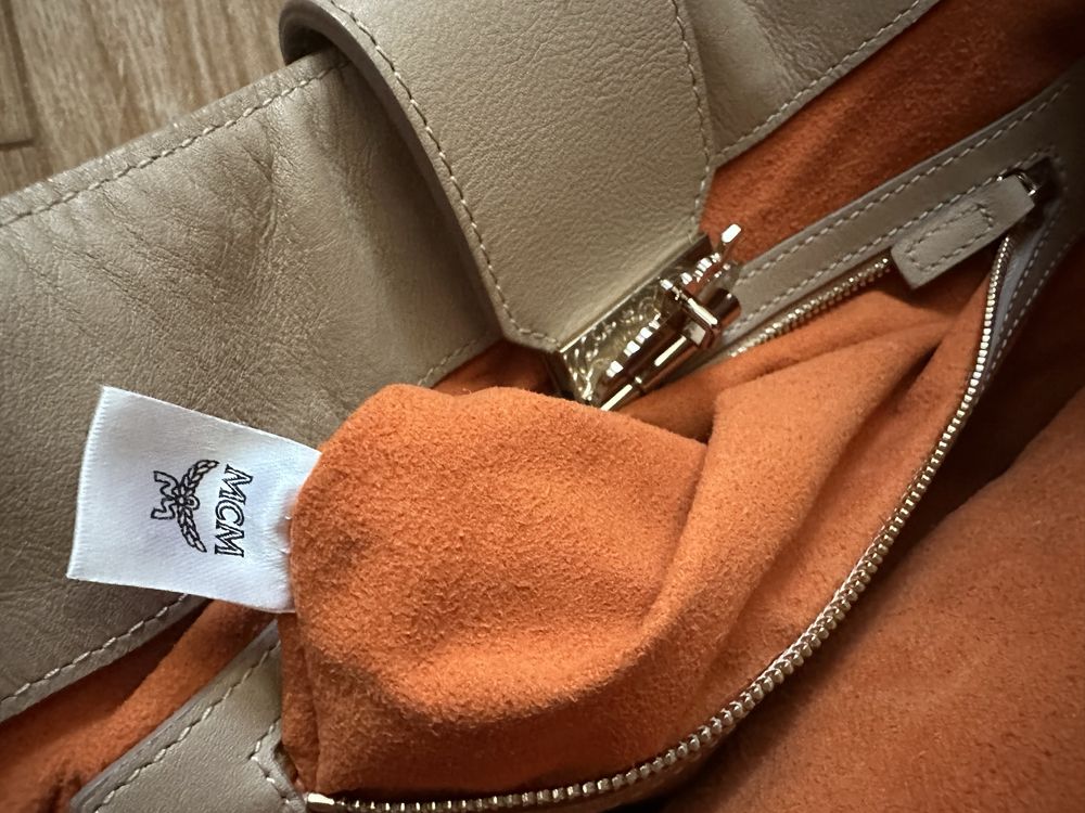 Оригинална чанта MCM Patricia Visetos Hobo