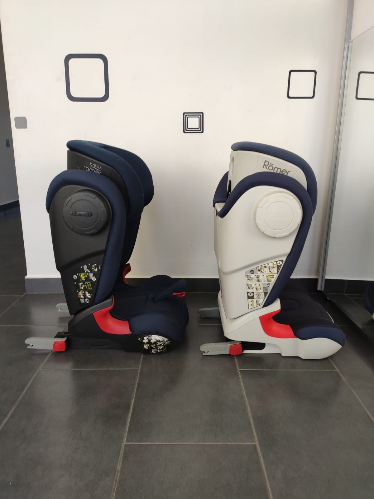 Scaun auto Britax Romer Kidfix cu isofix pentru copii între 15-36 kg