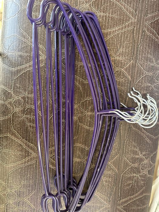 Продам вешалки, для дома и бизнеса