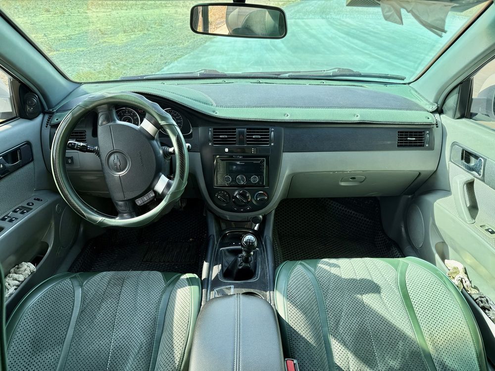 Chevrolet Gentra MT