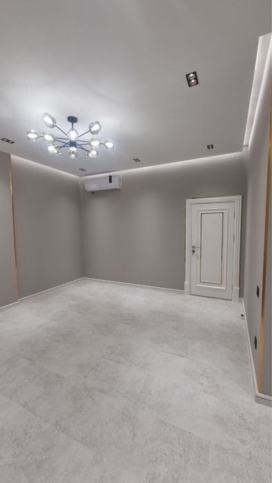 Юнусабад 11-квартал 3/3/10 ЖК Комфорт хаус. СРОЧНО