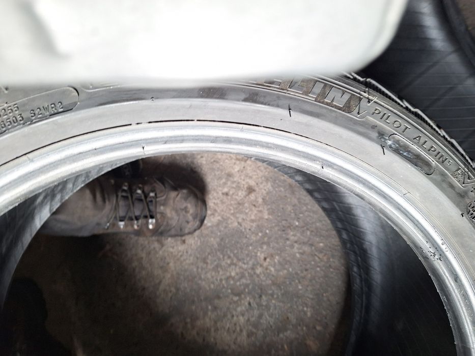 Anvelope Michelin 275/35/19 m+s 2 buc ff bune