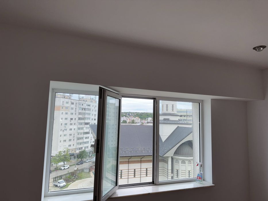 Apartament 3 camere decomandat Bicaz Dacia Zimbru