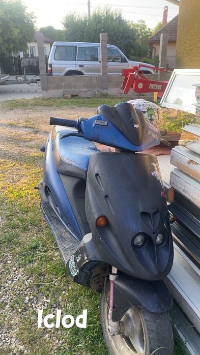 Vând scuter Malaguti f12