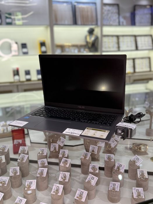 Ноутбук ASUS VivoBook