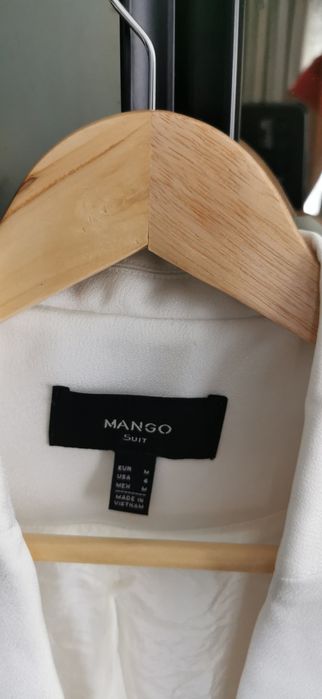 Vând Sacou Mango