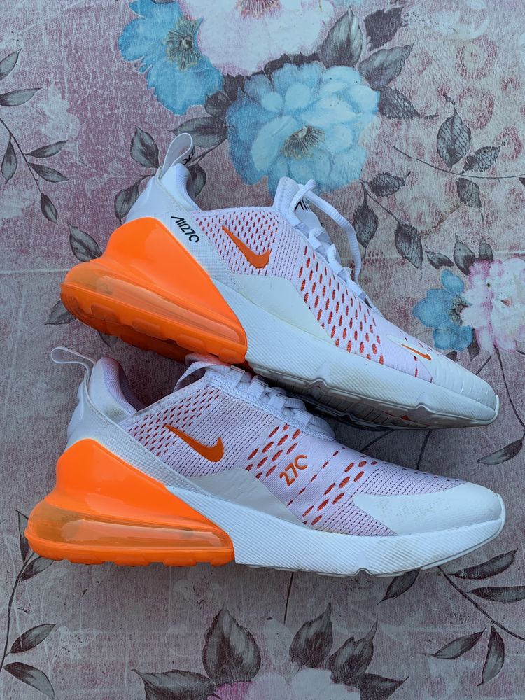 Nike air 270 alb cu portocaliu marimea 40