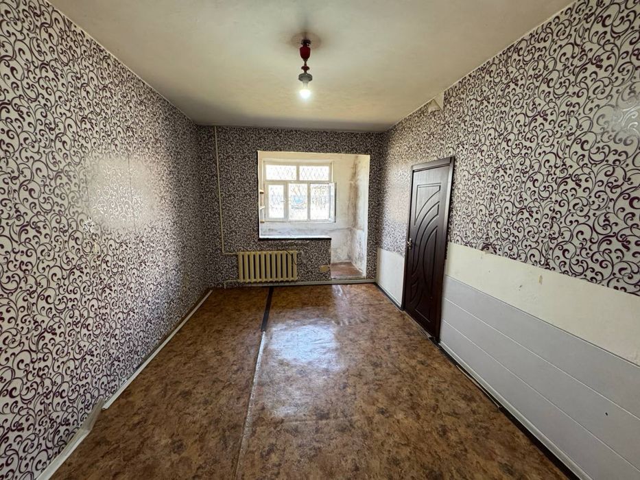 Продается 1 комнатная квартира. Мирзо Улугбекский район.Массив Ялангач