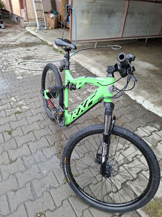 Vând E-bike Mtb apollo saturn RXF 350W/Schimb cu MTB normal